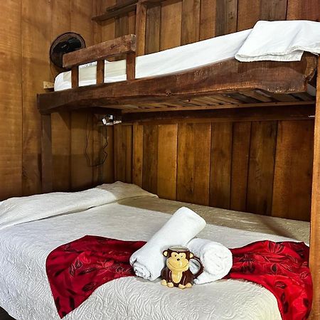 Hostel Rustico Marabi Tárcoles エクステリア 写真