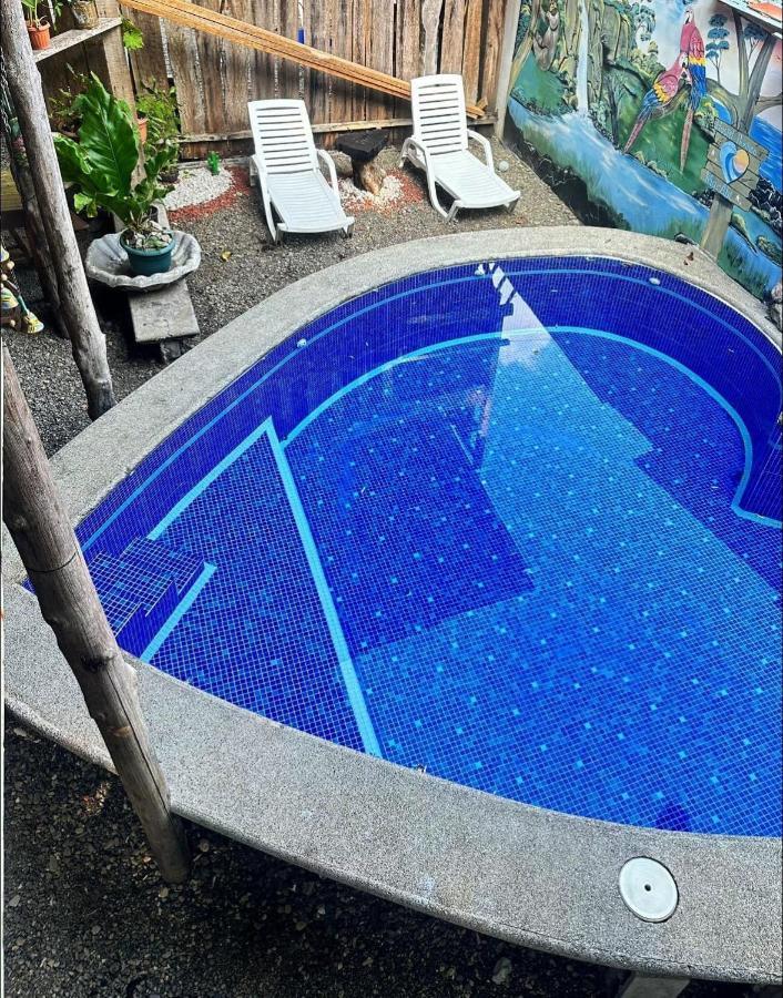 Hostel Rustico Marabi Tárcoles エクステリア 写真