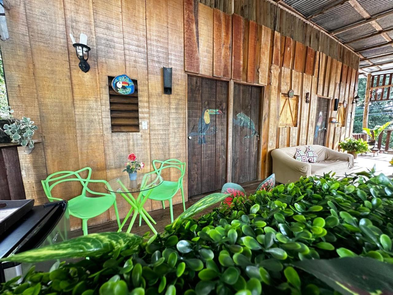 Hostel Rustico Marabi Tárcoles エクステリア 写真