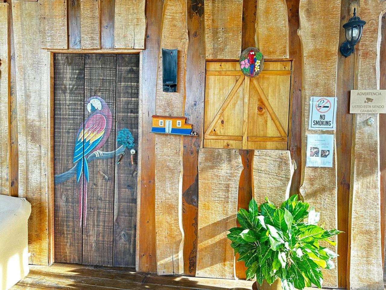 Hostel Rustico Marabi Tárcoles エクステリア 写真